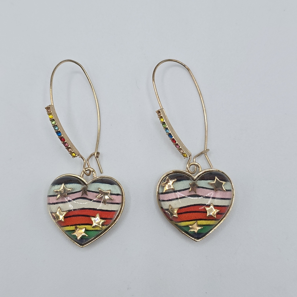 Betsey Johnson "One Love" Rainbow Heart Dangle Earrings Gold Stars Rhinestones - Picture 2 of 10